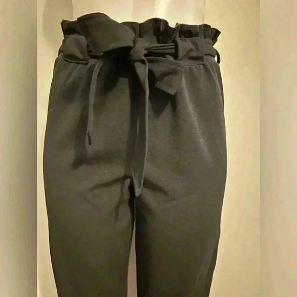 Derek Heart women’s size L precious high waisted black pants with bow, classy - Picture 2 of 5